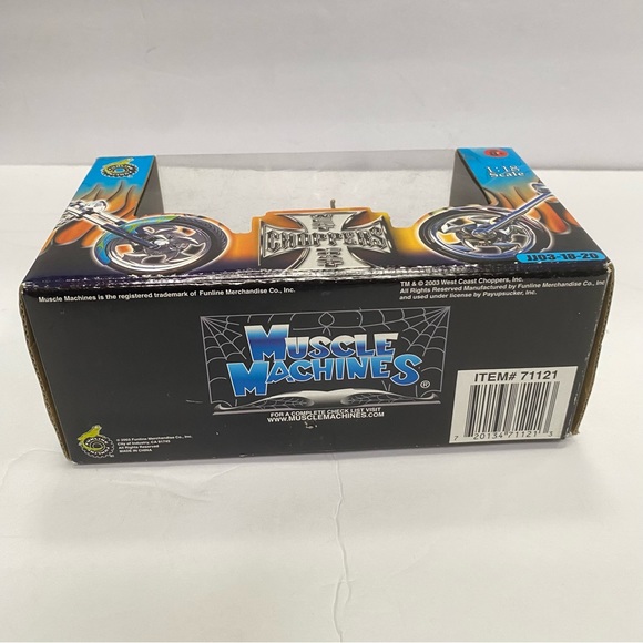 West Coast Choppers Jesse James Muscle Machines 1:18 Diecast Toy Motorcycle - Picture 5 of 8